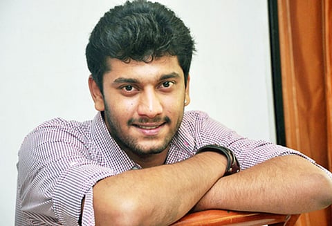 அரசியல் படத்தில் அருள்நிதி!