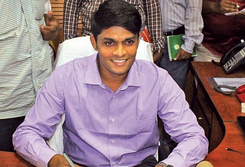 யாழ்ப்பாணம் நூலகத்துக்கு புத்தகங்கள் சேகரிப்பு கலெக்டர், பொதுமக்களுக்கு வேண்டுகோள்