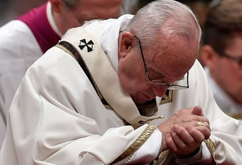 கிறிஸ்துமஸ் வாடிகனில் அகதிகளுக்காக பிரார்த்தனை செய்த போப்பாண்டவர்