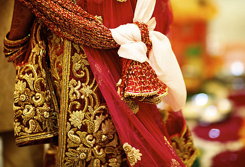 ஆண் எனக்கூறி 3 பெண்களை திருமணம் செய்த இளம்பெண் கைது