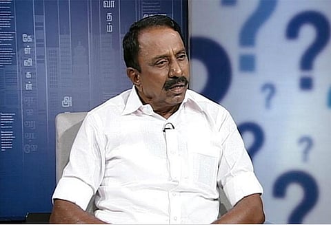 தமிழ் வழியில் பொதுத்தேர்வில் தேர்ச்சி பெற்ற 960 மாணவர்களுக்கு காமராஜர் விருது- அமைச்சர் செங்கோட்டையன்