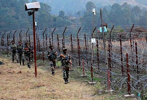 எல்லையில் பாகிஸ்தான் மீண்டும் அத்துமீறி தாக்குதல், இந்தியா பதிலடி