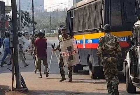 புனே வன்முறை : மும்பையில் இன்று முழு அடைப்புக்கு அழைப்பு