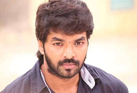 தயாரிப்பாளர் சங்கத்தில் நடிகர் ஜெய் மீது புகார் ரூ.1.5 கோடி நஷ்டம் ஏற்படுத்தியதாக குற்றச்சாட்டு