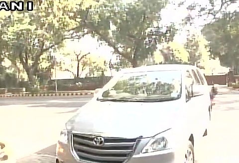 நீதிபதிகள் இடையே கருத்து மோதல்: நீதிபதி செலமேஸ்வருடன் இந்திய பார் கவுன்சில் குழு சந்திப்பு