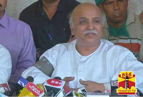 பிரவீன் தொகாடியாவின் குற்றச்சாட்டுகளுக்கு மோடி, அமித்ஷா பதில் அளிக்கவேண்டும் சிவசேனா வலியுறுத்தல்