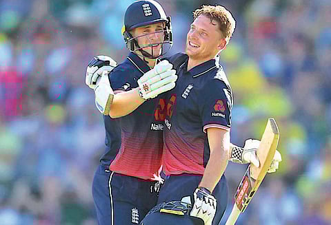 ஆஸ்திரேலியாவுக்கு எதிரான 3-வது ஒரு நாள் கிரிக்கெட்: பட்லரின் அதிரடி சதத்தால் இங்கிலாந்து அணி வெற்றி