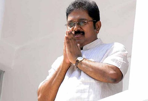 டிடிவி தினகரன் தனிக்கட்சி ஆதரவாளர்கள் மத்தியில் குழப்பம்