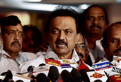 பஸ் கட்டணம் குறைப்பு கண்துடைப்பு திட்டமிட்டபடி நாளை மறியல் போராட்டம் மு.க.ஸ்டாலின் பேட்டி