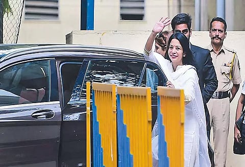 ஷீனா போரா கொலை வழக்கில் ஜாமீன்: சிறையில் இருந்து விடுவிக்கப்பட்டார் இந்திராணி