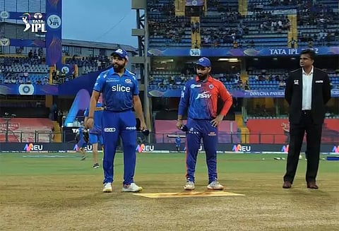 ஐபிஎல்: டெல்லிக்கு எதிரான ஆட்டத்தில் மும்பை இந்தியன்ஸ் முதலில் பந்து வீச்சு தேர்வு