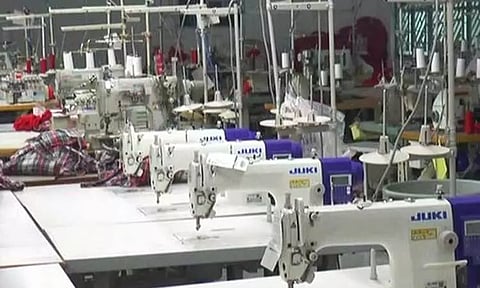 கோவை, திருப்பூரில் உள்ள ஜவுளி உற்பத்தியாளர்கள் இன்று முதல் வேலைநிறுத்தம்