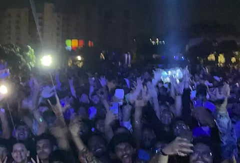 சென்னை, அண்ணாநகரில் உள்ள மாலில் நடைபெற்ற மது விருந்தில் கலந்து கொண்ட இளைஞர் உயிரிழப்பு