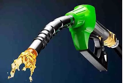 பெரம்பலூரில் பெட்ரோல் லிட்டருக்கு ரூ.8.22 குறைந்தது