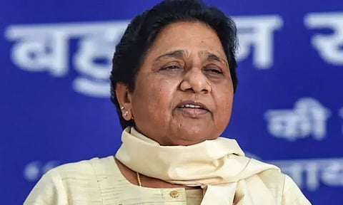 பெட்ரோல், டீசல் விலை: அனைத்து மாநிலங்களும் 'வாட்' வரியை குறைக்க வேண்டும் - மாயாவதி கோரிக்கை