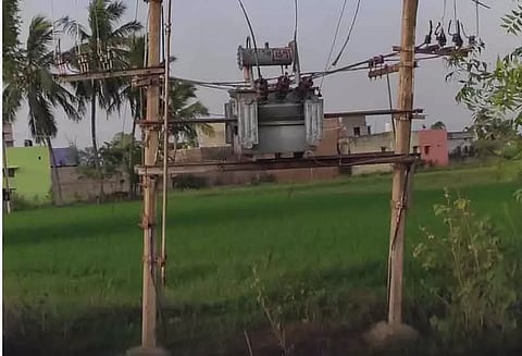 தண்ணீர் இன்றி கருகி வரும் கரும்பு பயிர்