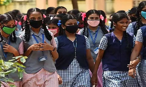 பள்ளிகள் திறப்பு எப்போது? - நாளை வெளியாகிறது அறிவிப்பு...!