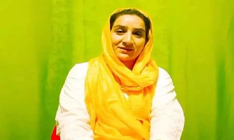 காஷ்மீரில் தொலைக்காட்சி நடிகை சுட்டு கொலை