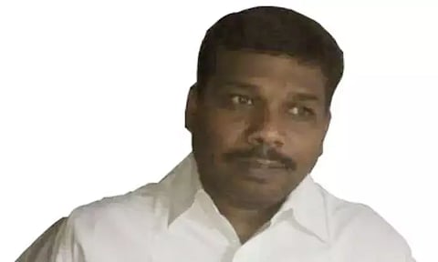 ராஜீவ்காந்தி கொலை வழக்கு: ராபர்ட் பயஸுக்கு ஒரு மாதம் பரோல் வழங்க வேண்டும் - முதல்-அமைச்சருக்கு அவரது மனைவி கடிதம்