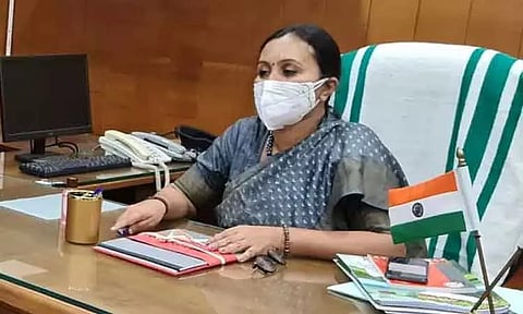 கேரளாவில் வெஸ்ட் நைல் காய்ச்சல் பீதி - சுகாதாரத்துறை மந்திரி விளக்கம்