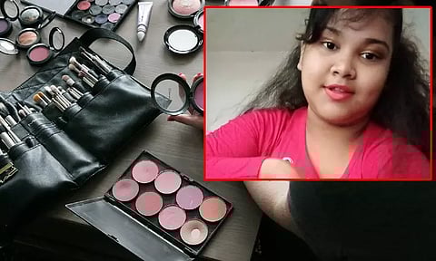 மேற்கு வங்காளத்தில் பெண் ஒப்பனை கலைஞர் தூக்கு போட்டு தற்கொலை