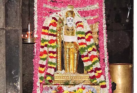 கொடைக்கானல் குறிஞ்சி ஆண்டவர் கோவிலில் மலர் வழிபாட்டு விழா