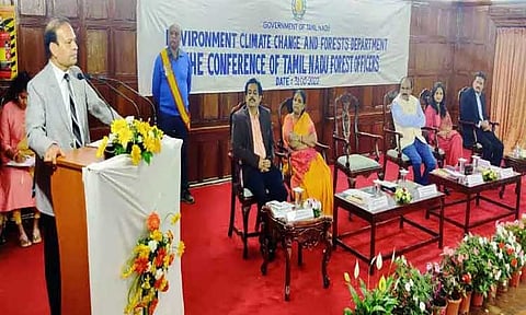 சுற்றுச்சூழல் பாதுகாப்பு உறுதி செய்யப்படுவது தொடர்ந்து கண்காணிக்கப்பட வேண்டும் - ஐகோர்ட்டு தலைமை நீதிபதி பேச்சு