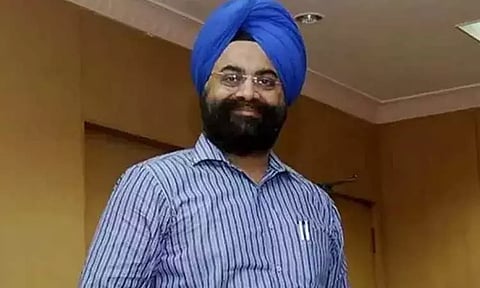 சென்னையின் முக்கிய சாலைகளை இரவு நேரங்களில் நவீன எந்திரங்கள் மூலம் 50 கி.மீ. வரை சுத்தம் செய்ய வேண்டும்