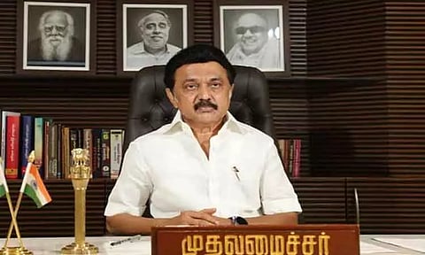 திட்டங்களின் நிலை குறித்து அதிகாரிகளுடன் 2-வது நாளாக முதல்-அமைச்சர் இன்று ஆலோசனை