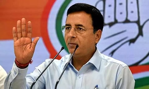 கர்நாடக காங்கிரசுக்கு 15 நாட்களில் புதிய நிர்வாகிகள் நியமனம் - ரன்தீப்சிங் சுர்ஜேவாலா தகவல்