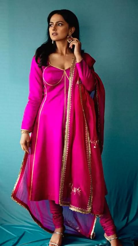 ரசிகர்கள் கேலியால் கடுப்பான நடிகை