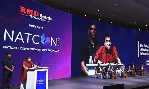 சாலை விபத்துகளால் ஆண்டுக்கு 1.5 லட்சம் பேர் மரணம்; தவறான திட்ட அறிக்கைகளே காரணம்: மந்திரி நிதின் கட்கரி குற்றச்சாட்டு!