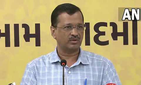 சிசோடியா பாரத ரத்னா விருது பெற வேண்டும்: குஜராத்தில் கெஜ்ரிவால் பேச்சு