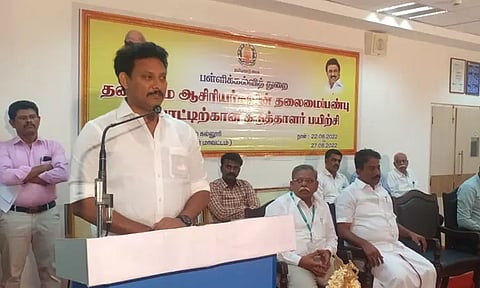 தமிழக முதல்-அமைச்சரின் கனவான போதையில்லா தமிழகம் விரைவில் உருவாகும் - அமைச்சர் அன்பில் மகேஷ்