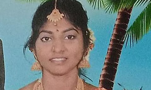 திருமணமான 6 மாதங்களில் தீக்குளித்து பெண் தற்கொலை