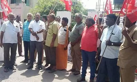 சி.ஐ.டி.யூ. தொழிற்சங்கத்தினர் ஆர்ப்பாட்டம்