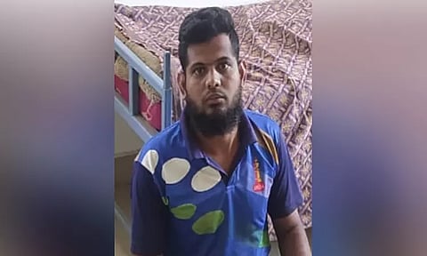 பயங்கரவாத அமைப்புடன் தொடர்புடையவர்களுடன் பேச்சு - சென்னை வாலிபர் கைது