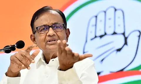 கார்ப்பரேட் கடன்களை தள்ளுபடி செய்யும் வங்கிகள் - காங்கிரஸ் தலைவர் ப.சிதம்பரம் விமர்சனம்!