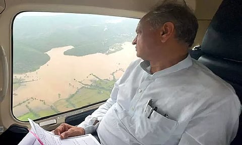 ராஜஸ்தான்:வெள்ளம் பாதித்த பகுதிகளை இன்று ஆய்வு செய்கிறார்- முதல்-மந்திரி அசோக் கெலாட்