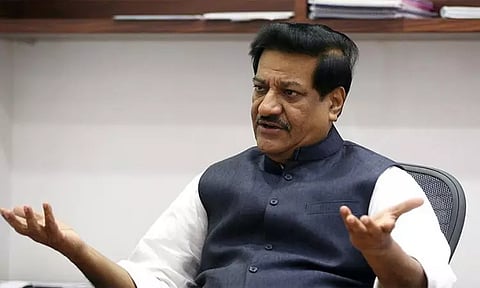 காங்கிரஸ் கட்சிக்கு பொம்மை தலைவர் இருக்க கூடாது- பிரிதிவி ராஜ் சவான் விமர்சனம்