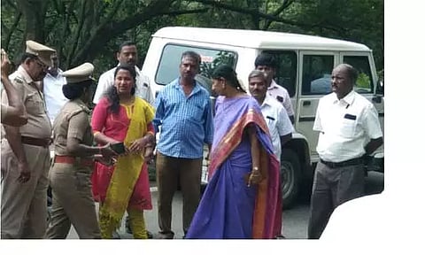 லோயர்கேம்ப்-குமுளி மலைப்பாதையில் ஆர்.டி.ஓ. ஆய்வு