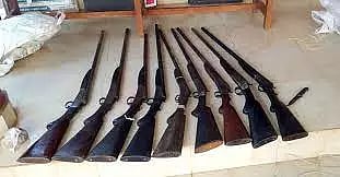 அனுமதியின்றி நாட்டுத்துப்பாக்கி வைத்திருந்தவர் கைது