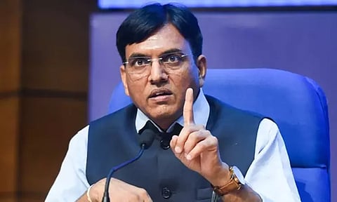 அக்டோபர் மாதம் முதல் மானிய உரங்கள் 'பாரத்' பெயரில் விற்பனை - மத்திய மந்திரி