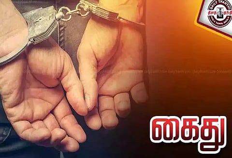 செல்போனை திருடியதால் தலையில் கல்லைப்போட்டு வாலிபர் கொலை; நண்பர்கள் கைது