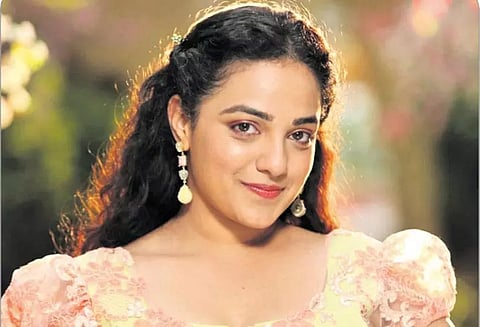 டைரக்டராகும் நித்யாமேனன்