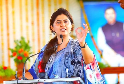 பங்கஜா முண்டே பா.ஜனதாவில் இருந்து செல்ல மாட்டார்- மாநில தலைவர் திட்டவட்டம்