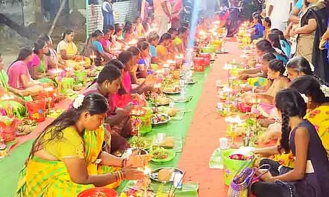 குத்துவிளக்கு பூஜை