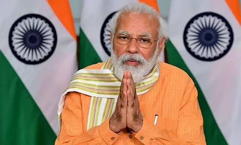 மாவீரன் பூலித்தேவருக்கு அவரது பிறந்த நாளில் வணக்கங்களை செலுத்துகிறேன் - பிரதமர் மோடி தமிழில் டுவீட்