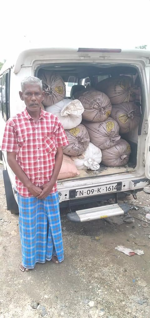 பவானி அருகே ரேஷன் அரிசி கடத்தியவர் கைது