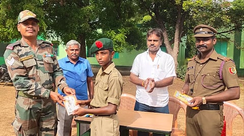 குமாரபாளையம் அரசு ஆண்கள் மேல்நிலைப்பள்ளியில் தேசிய மாணவர் படை பயிற்சி வகுப்பு